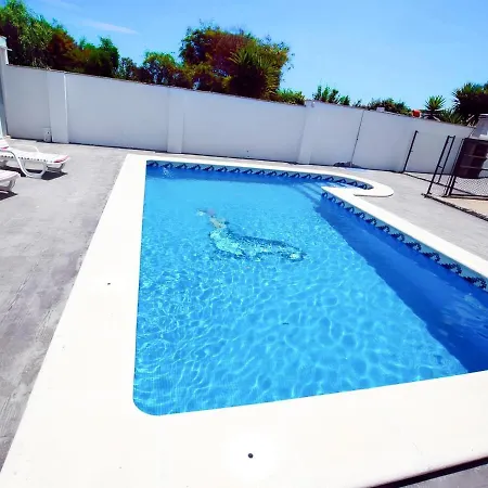 Chalet Con Piscina Privada Solo Familias Y Parejas Holiday home Conil De La Frontera